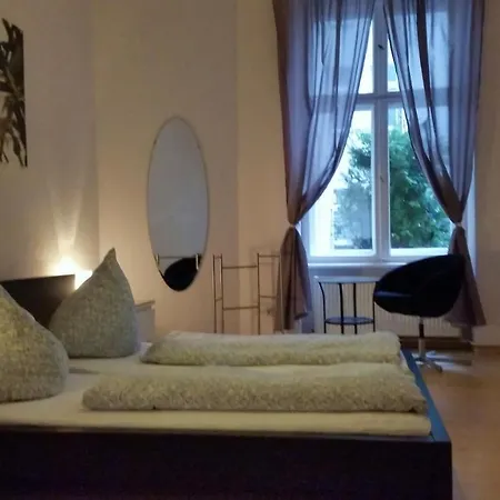 Apartment Großes In Zentraler Lage Berlin