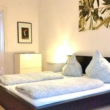 Großes In Zentraler Lage Apartment Berlin